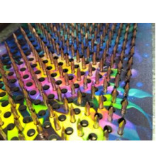 Дошка садху, Мідні цвяхи.