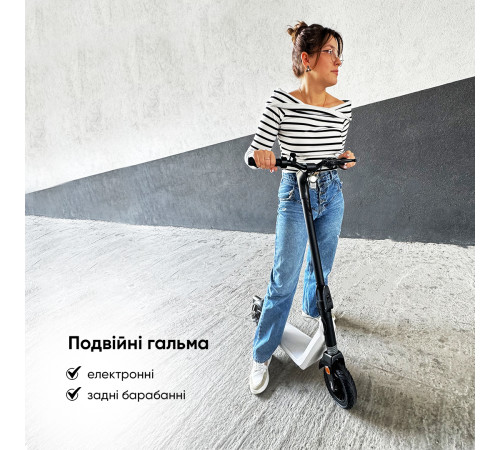 Електросамокат OKAI Zippy ES50С Black 8" 250W/500W, 5.2Ah, 20 km, 25 km/h, 10°, 13.5 kg (ES50C-B)
