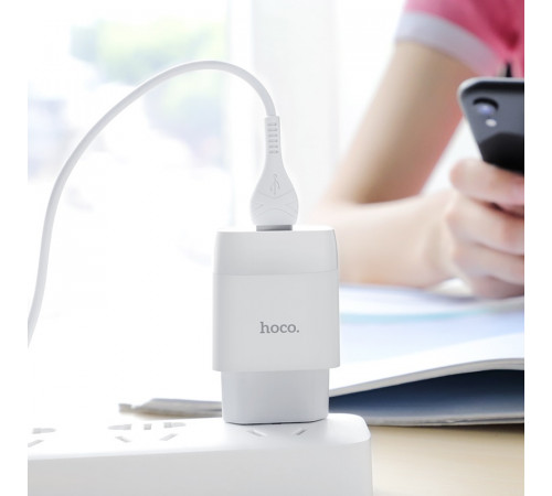 Мережевий зарядний пристрій з кабелем HOCO C73A Glorious dual port charger set (iP)(EU) White (6931474713056)