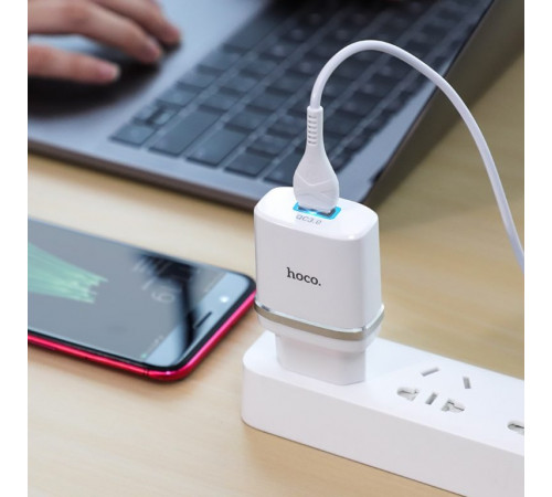 Мережевий зарядний пристрій з кабелем HOCO C12Q Smart QC3.0 charger set(Micro) 18W White (6931474716286)