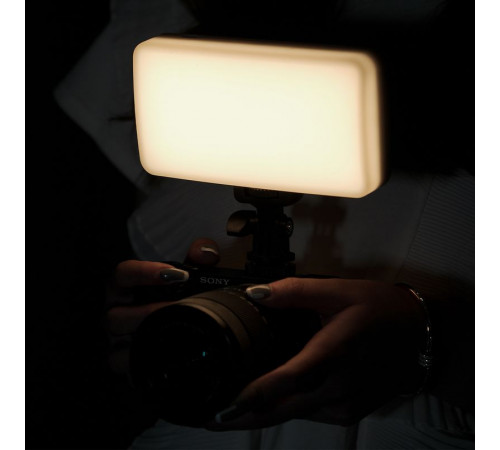 Відеосвітло Ulanzi VL200 Bi-color Led Light 8W Black (2481 VL200) (2481)