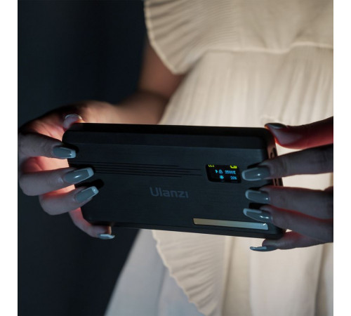 Відеосвітло Ulanzi VL200 Bi-color Led Light 8W Black (2481 VL200) (2481)