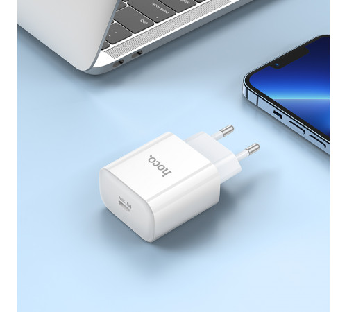 Мережевий зарядний пристрій HOCO C76A Pro Majestic single port PD30W charger White (6942007616300)