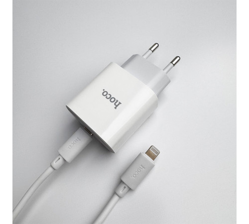 Мережевий зарядний пристрій з кабелем HOCO C76A Pro Majestic single port PD30W charger set (C to iP)(EU) White (6942007616317)
