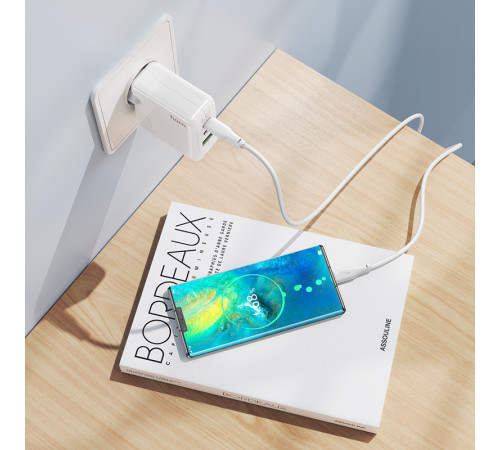 Мережевий зарядний пристрій HOCO C115A Header PD65W  GaN three-port(2C1A) charger White (6931474798312)