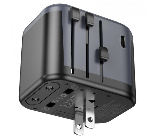 Мережевий зарядний пристрій BOROFONE BAC12 Leader 3-port(1C2A) universal conversion charger Black (6941991117152)