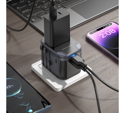 Мережевий зарядний пристрій BOROFONE BAC12 Leader 3-port(1C2A) universal conversion charger Black (6941991117152)