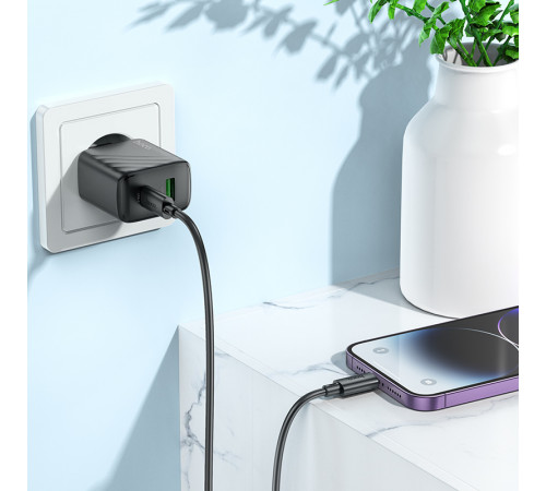 Мережевий зарядний пристрій HOCO CS23A Sunlight dual port PD30W+QC3.0 charger Black (6942007609944)