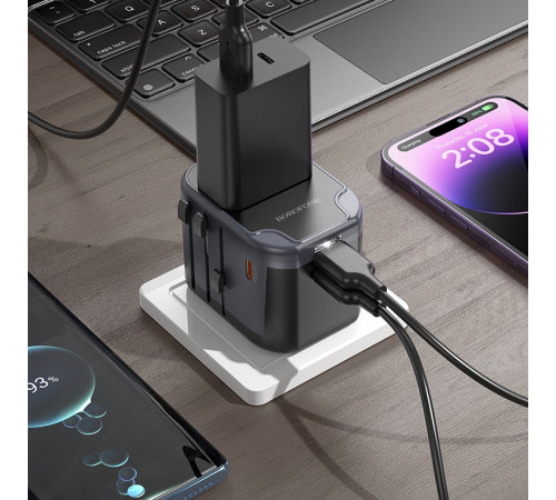 Мережевий зарядний пристрій BOROFONE BAC13 Leader 3-port PD20W(1C2A) universal conversion charger Black (6941991117169)