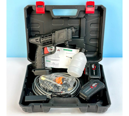 Водяний пістолет для миття машини у пластиковому кейсі з 2-ма акумуляторами