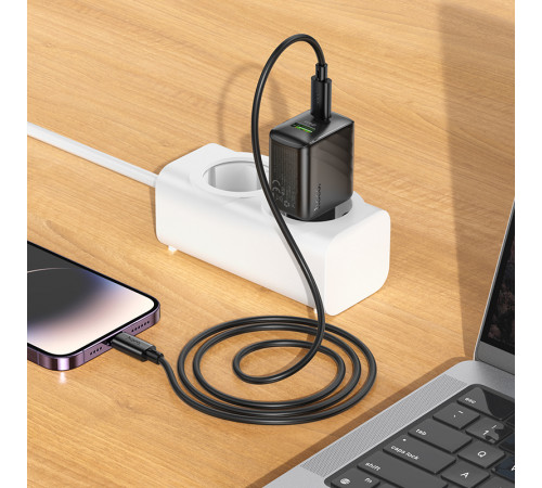 Мережевий зарядний пристрій HOCO CS25A Rico PD20W+QC3.0 charger Black (6942007639781)