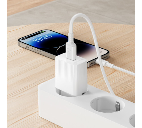 Мережевий зарядний пристрій з кабелем BOROFONE BAS71A Source single-port charger set(iP) White (6941991122583)