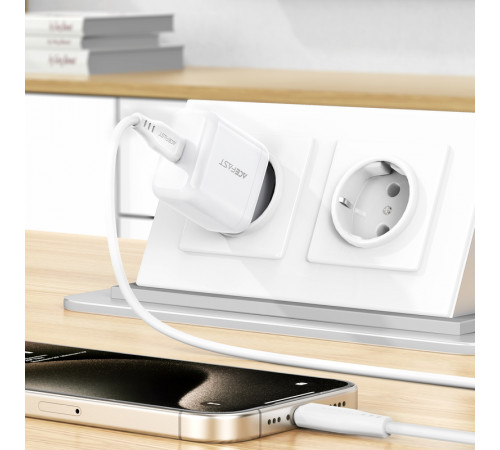 Мережевий зарядний пристрій ACEFAST A130 PD20W single USB-C charger White (6974316284659)