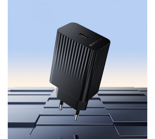 Мережевий зарядний пристрій BOROFONE BAS73A Source single port PD20W charger Black (6941991122699)
