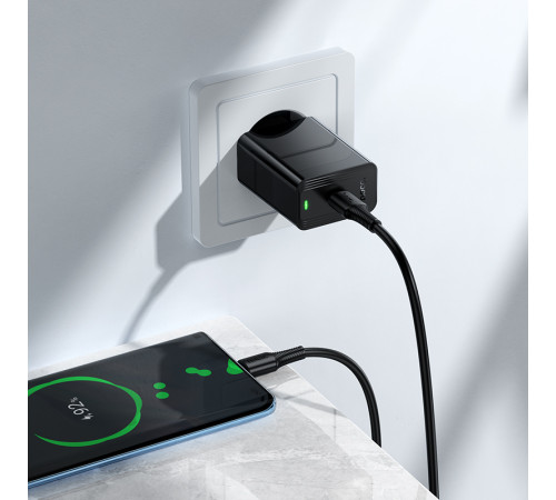 Мережевий зарядний пристрій HOCO CS93A Leader single port PD20W charger Black (6942007671064)