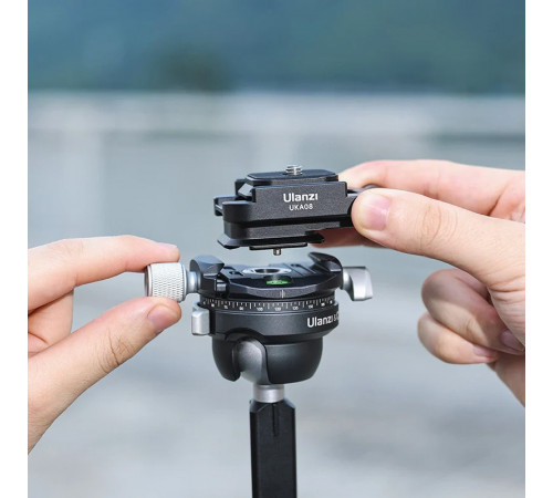 Кронштейн Ulanzi  UKA08 Camera Foldable L-Bracket (C023)