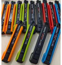 Канцелярський Телескопічний ніж, лезо, металеве лезо Utility knife Utility knife (480)