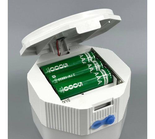 Лампа для кемпінгу New Energy з Solar panel (3 акумулятори 18650) 9,0 см