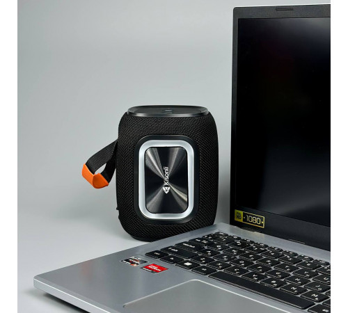 УЦІНКА Портативна колонка Kisonli Q25 RGB 1800mAh (10,8*10,8*13,2 см) (під ремонт)