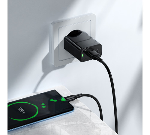 Мережевий зарядний пристрій Hoco CS92A Leader QC3.0