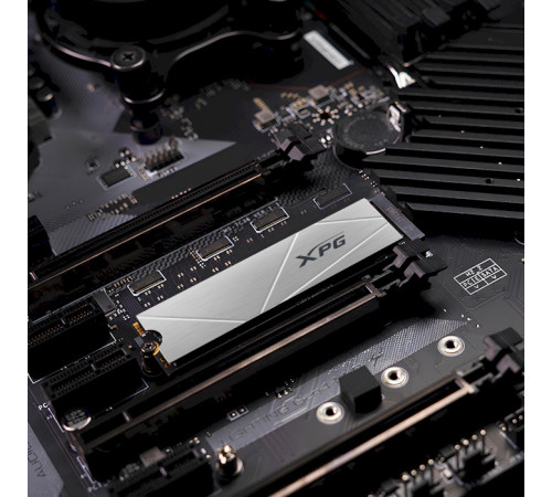 Накопичувач SSD M.2 ADATA GAMMIX S60 1TB 2280 PCIe 4x4 NVMe 3D NAND Read/Write:5000/3200 MB/sec (AGAMMIXS60-1T-CS)