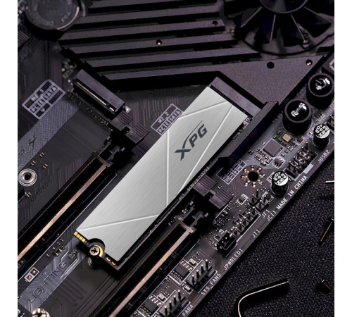 Накопичувач SSD M.2 ADATA GAMMIX S60 1TB 2280 PCIe 4x4 NVMe 3D NAND Read/Write:5000/3200 MB/sec (AGAMMIXS60-1T-CS)