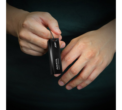 Портативний SSD ADATA SC610 2TB USB 3.2  550/500Mb/s Black (SC610-2000G-CBK/RD)