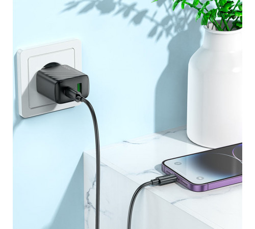 Мережевий зарядний пристрій з кабелем HOCO CS23A Sunlight dual-port PD30W+QC3.0 charger set (C to iP)(EU) Black (6942007609951)