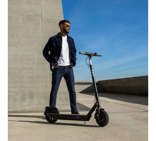 Електросамокат OKAI ES30-NEON PRO Black 10", 350(700)W, 14.7Ah, 80km, 25km\h, 25%, NFC, App, 21kg (ES30-B)