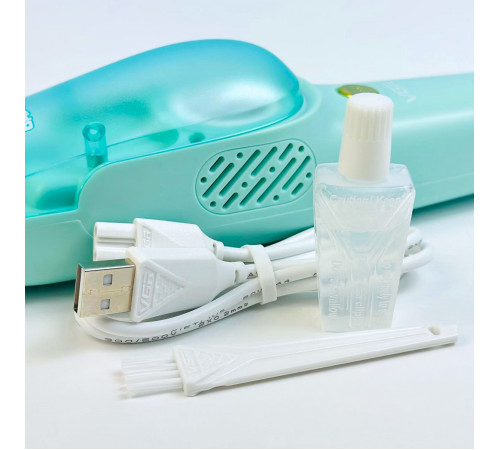 Машинка для стрижки Дитяча VGR V-151 Baby з акумулятором (3 насадки)