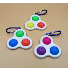 AA3639 Брелок Сімпл-Дімпл, потрійний, білий.