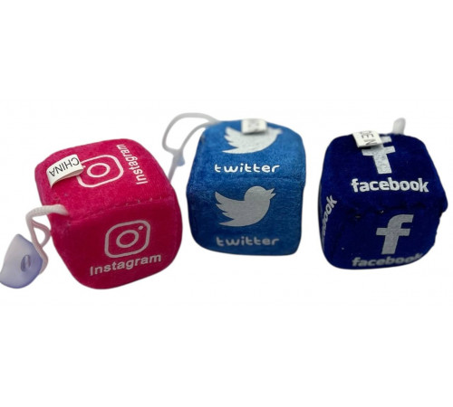 АА4096 Брелок Кубик Фейсбук