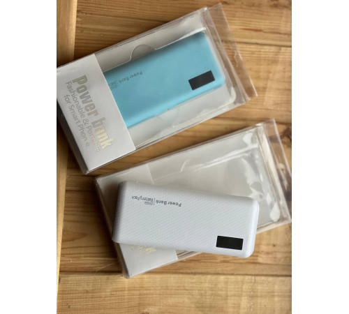 Повер Банк    16000