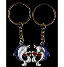 C1061 Брелок Парний, Дельфіни.