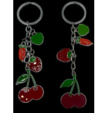 C932 Брелок полуниці