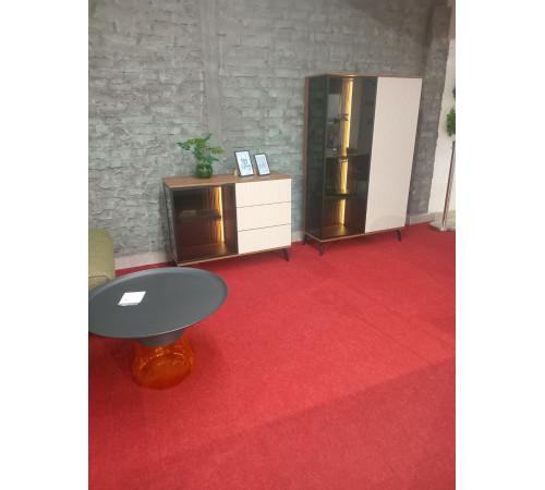 Витрина высокая с подсветкой Вичи / Vici WT103 2-дверная Орех/кашемир Perfect Home Польша (PFH-091278)