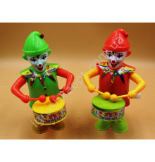 P1542 Клоун-Барабанщик, механічний