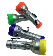 Q96958 ліхтарик пластик