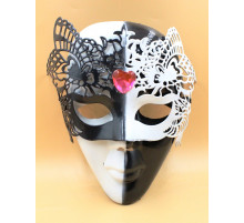 SM251 Маска Чорно-Біла