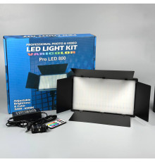 Професійне відеосвітло Light Kit Varicolor Pro RGB з пультом (29см)