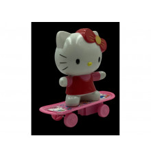 Hello Kitty на скейтборді